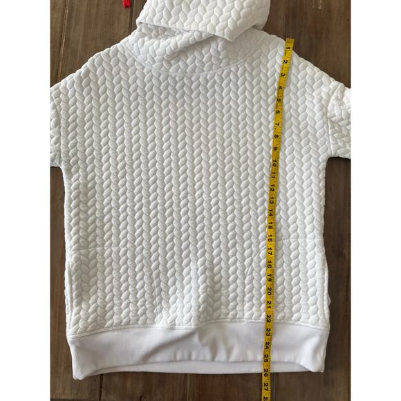 GapFit XS White Quilted Funnel Neck Pullover Sweatshirt Textured Cozy - Picture 3 of 7